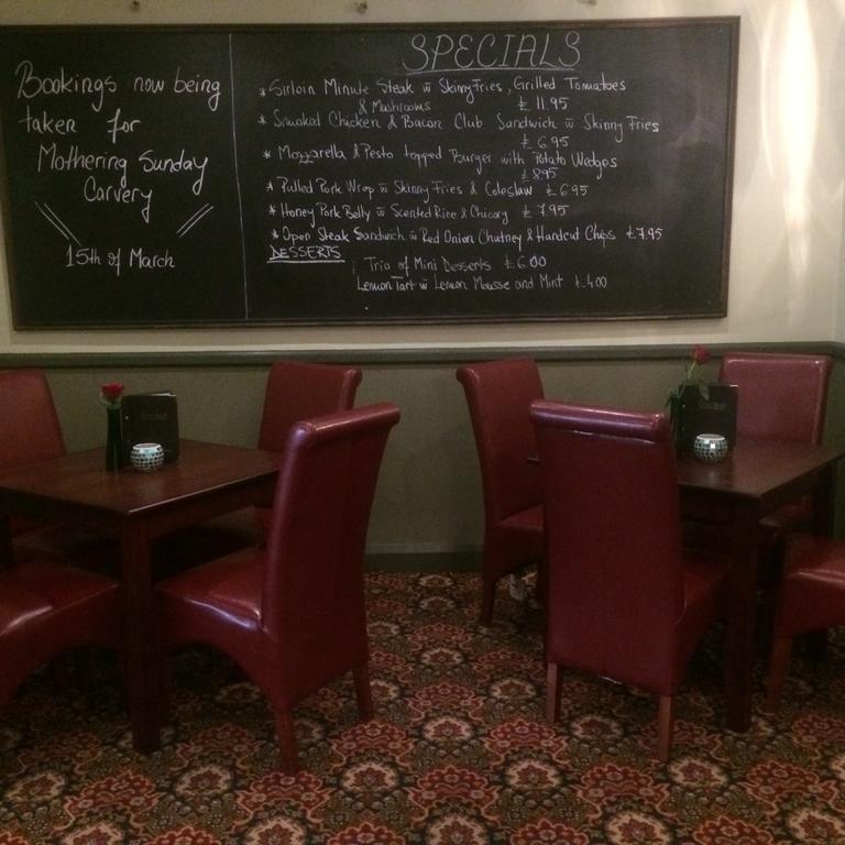 Needham Market Limes Hotel מראה חיצוני תמונה